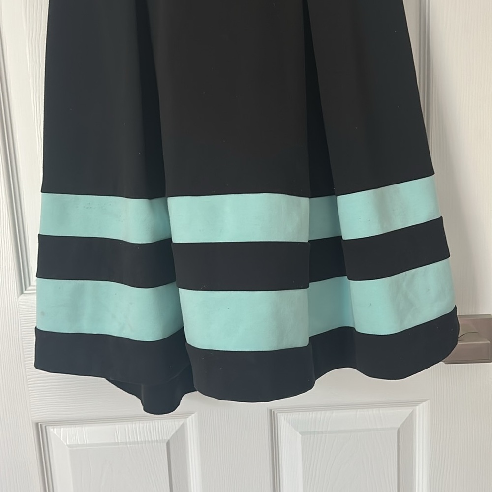 Women’s 8 Calvin Klein Black Dress - Picture 2 of 4